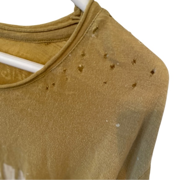 Magnolia Pearl Tan Star Child Tee - Picture 2 of 7